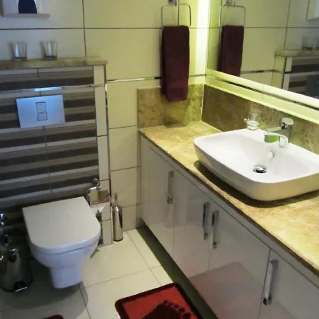 Apartamento Tropical Gardens A 2 Bed Private Sleeps 5 Persons With Sofa Bed In Lounge
