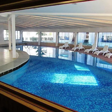 Tropical Gardens A 2 Bed Private Sleeps 5 Persons With Sofa Bed In Lounge Appartement *